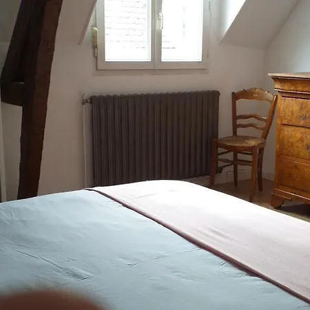 Habitación en casa particular Chambres Le Point Du Jour A 2 Pas Du Port De Plaisance *